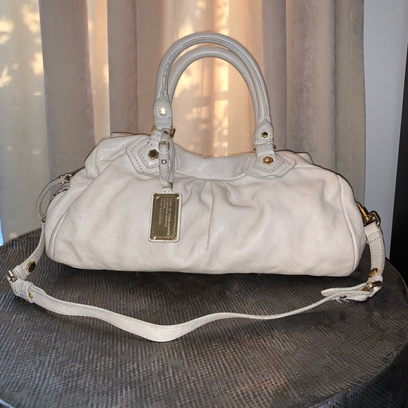 Marc By Marc Jacobs Handbags - Marc by Marc Jacobs leather cream handbag